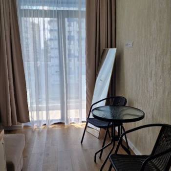 Продается 1-комнатная квартира, 18 м²