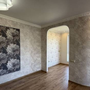 Продается 1-комнатная квартира, 46,5 м²