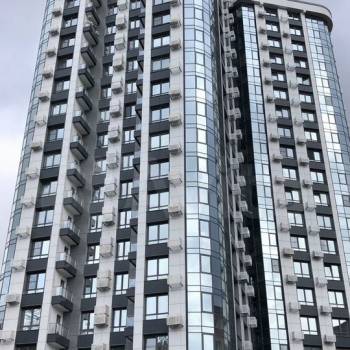 Продается 1-комнатная квартира, 50,9 м²