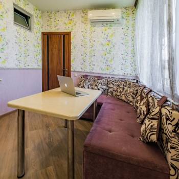 Сдается 1-комнатная квартира, 42 м²