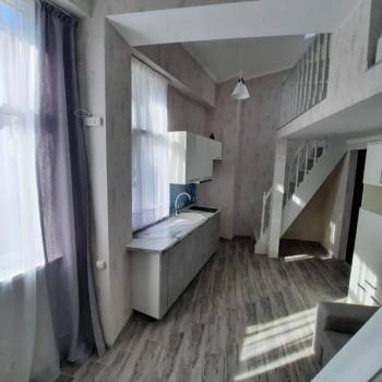 Продается 1-комнатная квартира, 32 м²
