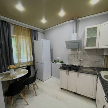 Сдается 1-комнатная квартира, 45 м²
