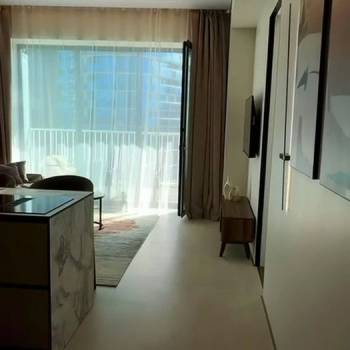 Продается 2-х комнатная квартира, 105 м²