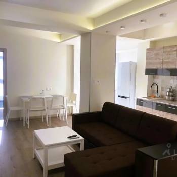 Продается 3-х комнатная квартира, 66,9 м²