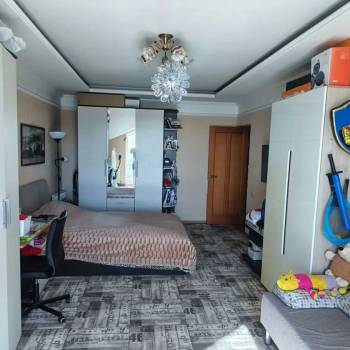 Продается 2-х комнатная квартира, 58,2 м²