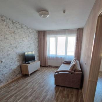 Сдается 1-комнатная квартира, 38 м²