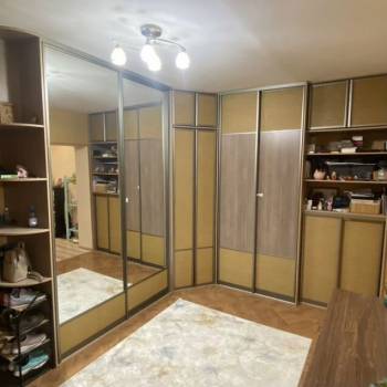 Продается 1-комнатная квартира, 52,4 м²