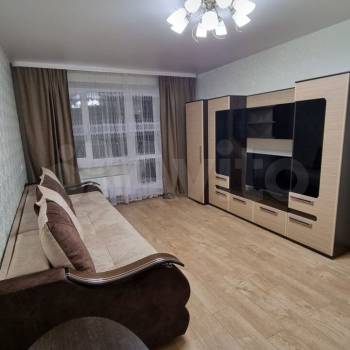 Сдается 2-х комнатная квартира, 60 м²
