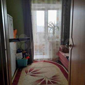 Продается Многокомнатная квартира, 74,1 м²