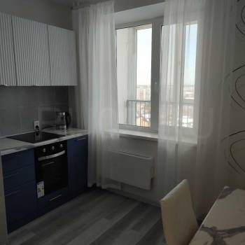 Сдается 1-комнатная квартира, 38 м²