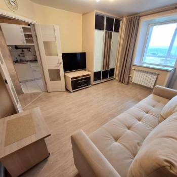 Продается 1-комнатная квартира, 34 м²