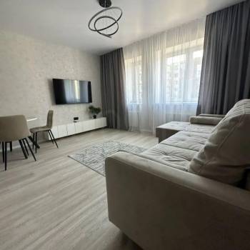 Сдается 2-х комнатная квартира, 55 м²