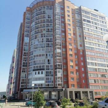 Продается Многокомнатная квартира, 77,9 м²