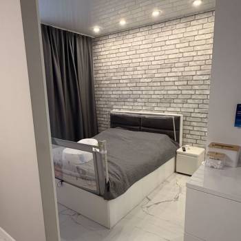 Продается 1-комнатная квартира, 40,6 м²