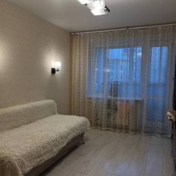 Сдается 1-комнатная квартира, 35 м²