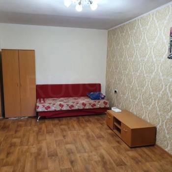 Сдается 1-комнатная квартира, 43 м²