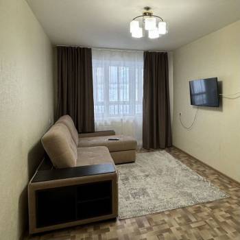 Сдается 1-комнатная квартира, 37 м²