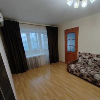 Сдается Многокомнатная квартира, 48 м²