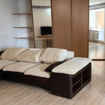 Сдается 1-комнатная квартира, 48 м²