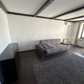 Сдается 1-комнатная квартира, 45 м²