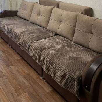 Сдается 2-х комнатная квартира, 549 м²