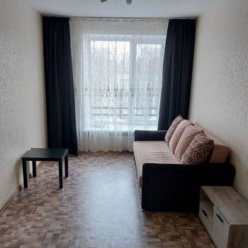 Сдается 1-комнатная квартира, 42,2 м²