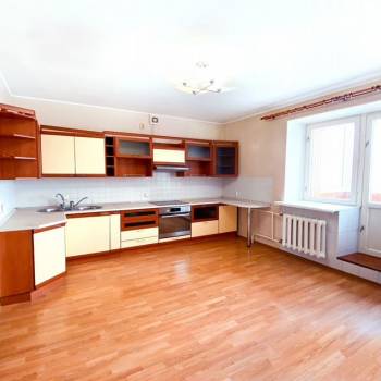 Продается Многокомнатная квартира, 113,1 м²
