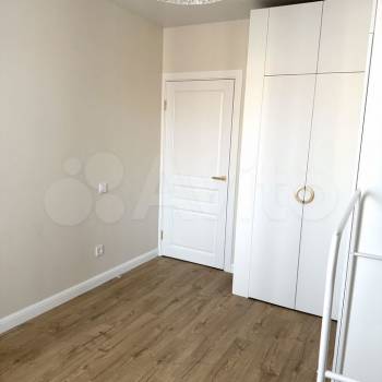 Сдается Многокомнатная квартира, 64 м²