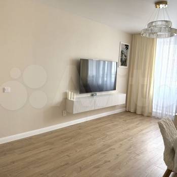 Сдается Многокомнатная квартира, 64 м²