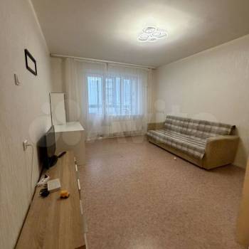 Сдается 2-х комнатная квартира, 60 м²