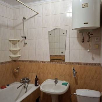 Сдается 1-комнатная квартира, 38 м²