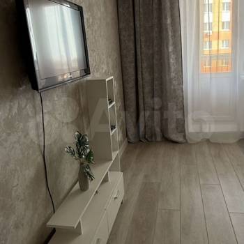 Сдается 2-х комнатная квартира, 62 м²