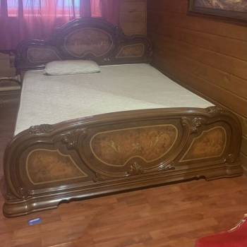 Сдается 2-х комнатная квартира, 100 м²