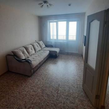 Сдается 1-комнатная квартира, 38 м²