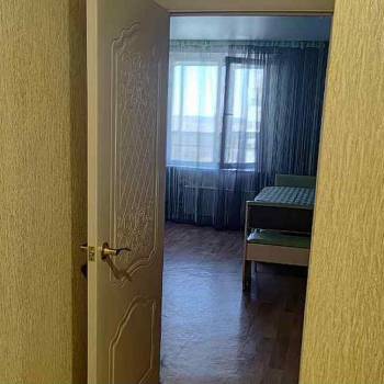 Сдается 1-комнатная квартира, 52 м²