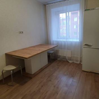 Продается 1-комнатная квартира, 36,1 м²