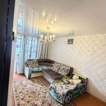 Продается 1-комнатная квартира, 57 м²