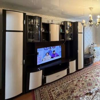 Продается 1-комнатная квартира, 57 м²