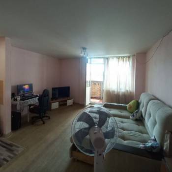 Продается 1-комнатная квартира, 37,7 м²