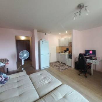 Продается 1-комнатная квартира, 37,7 м²