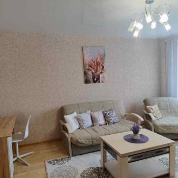 Сдается 1-комнатная квартира, 54,1 м²