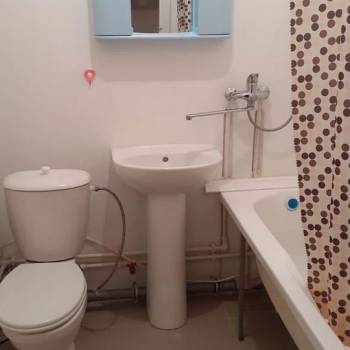Сдается 1-комнатная квартира, 42 м²