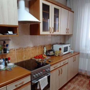 Продается 3-х комнатная квартира, 76,6 м²