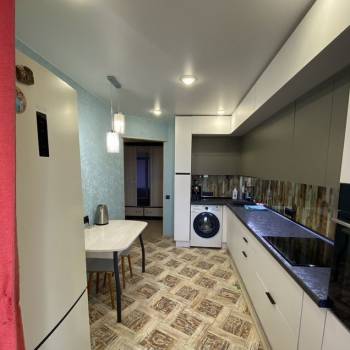 Сдается 1-комнатная квартира, 50 м²