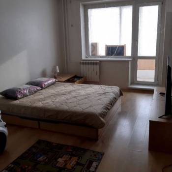 Сдается 1-комнатная квартира, 40 м²