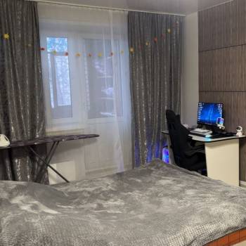 Продается 1-комнатная квартира, 32 м²