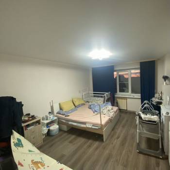 Продается 1-комнатная квартира, 35 м²