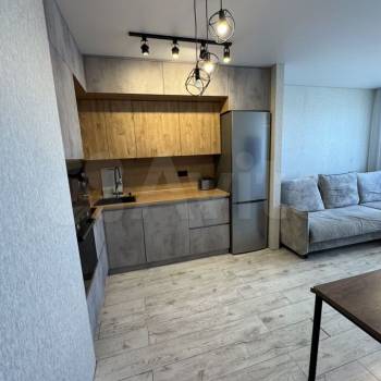 Сдается Многокомнатная квартира, 63 м²