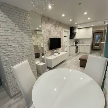 Продается 2-х комнатная квартира, 43 м²