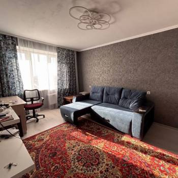 Продается 1-комнатная квартира, 36 м²